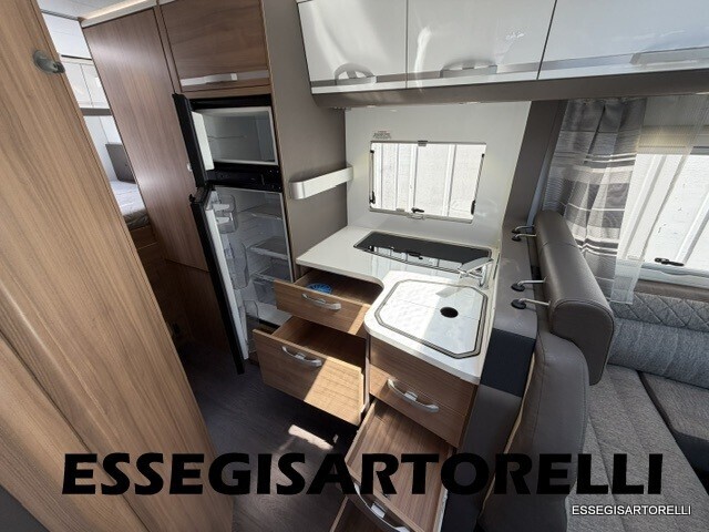 ADRIA CORAL PLUS XL A 670 SP GARAGE WEBASTO 2018 K