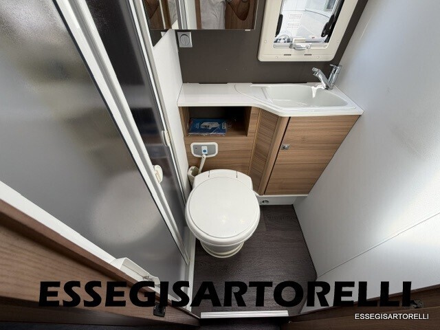 ADRIA CORAL PLUS XL A 670 SP GARAGE WEBASTO 2018 K