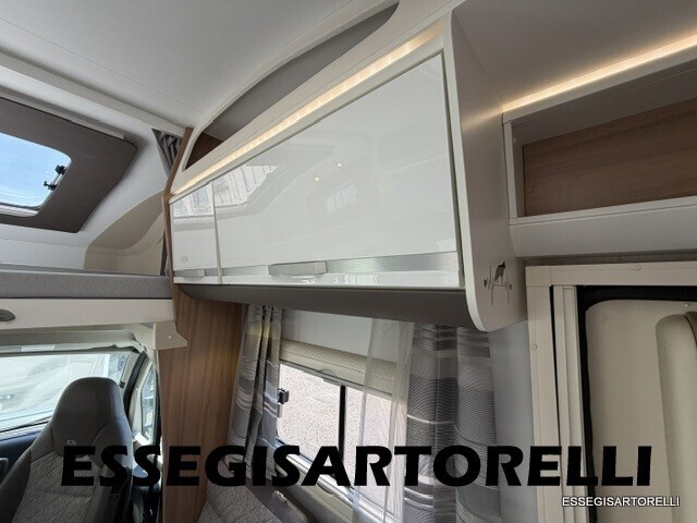 ADRIA CORAL PLUS XL A 670 SP GARAGE WEBASTO 2018 K