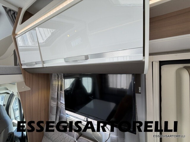 ADRIA CORAL PLUS XL A 670 SP GARAGE WEBASTO 2018 K