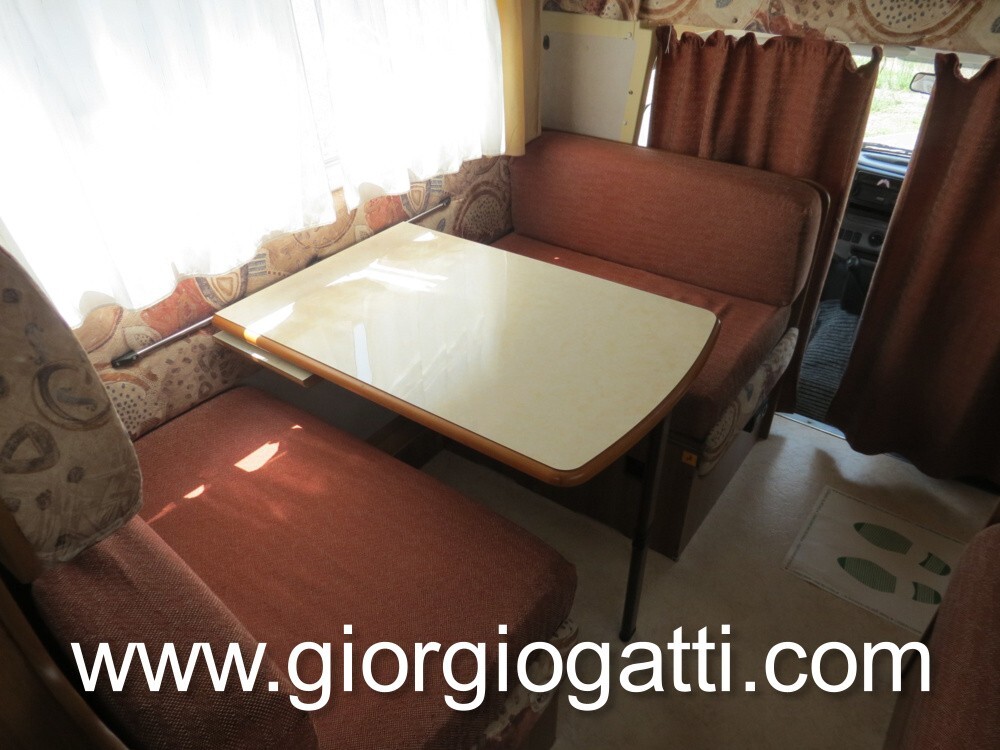 CAMPER MANSARDATO RIMOR SUPER BRIG 728