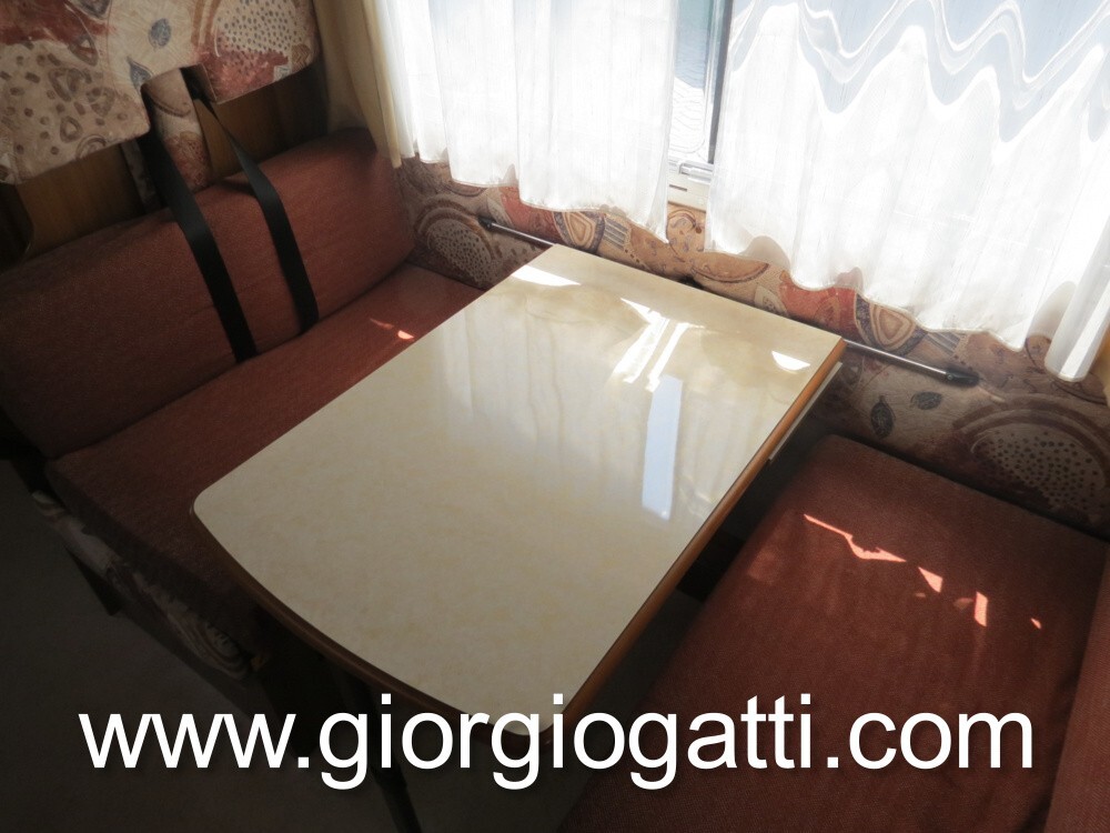 CAMPER MANSARDATO RIMOR SUPER BRIG 728