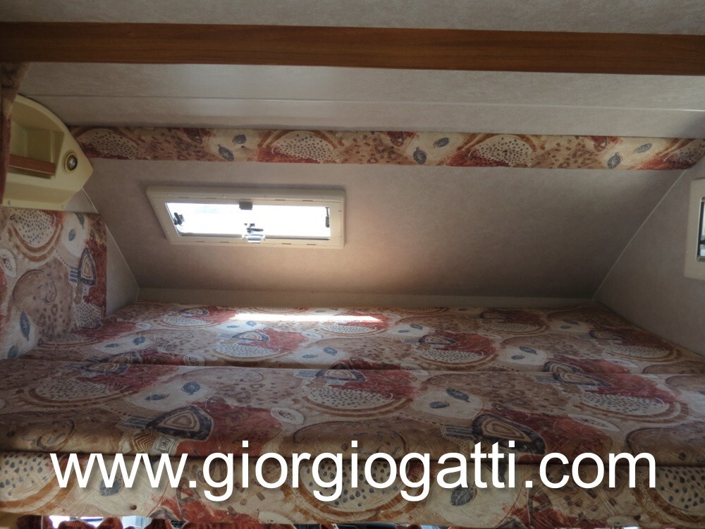 CAMPER MANSARDATO RIMOR SUPER BRIG 728