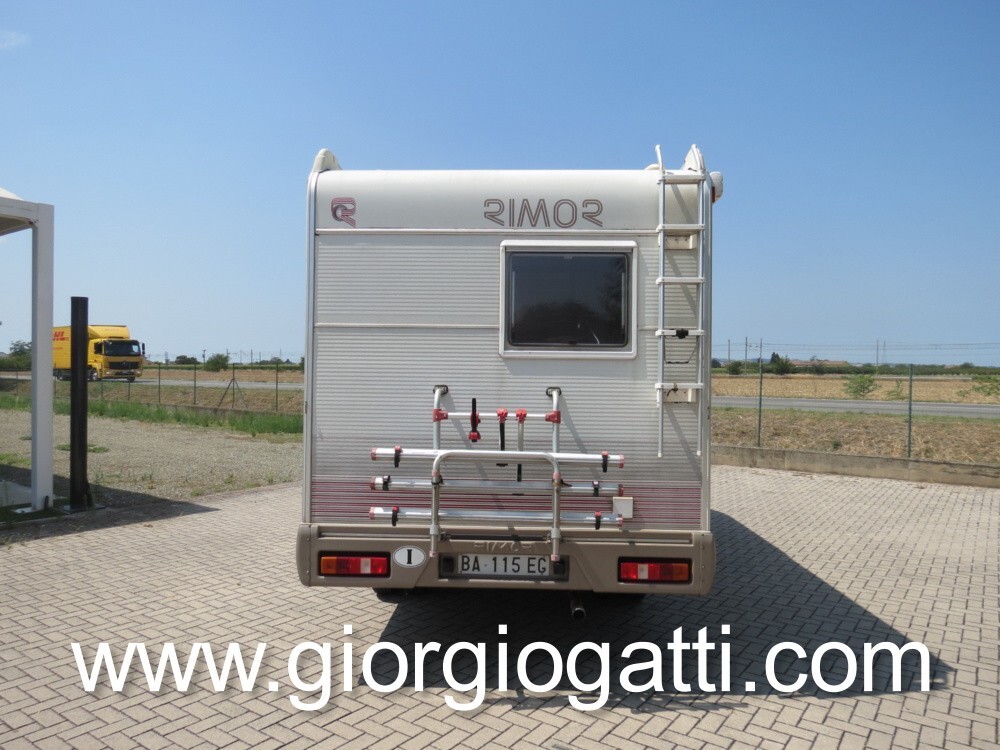 CAMPER MANSARDATO RIMOR SUPER BRIG 728