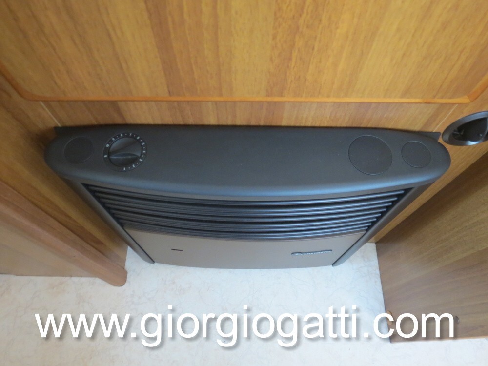 CAMPER MANSARDATO RIMOR SUPER BRIG 728