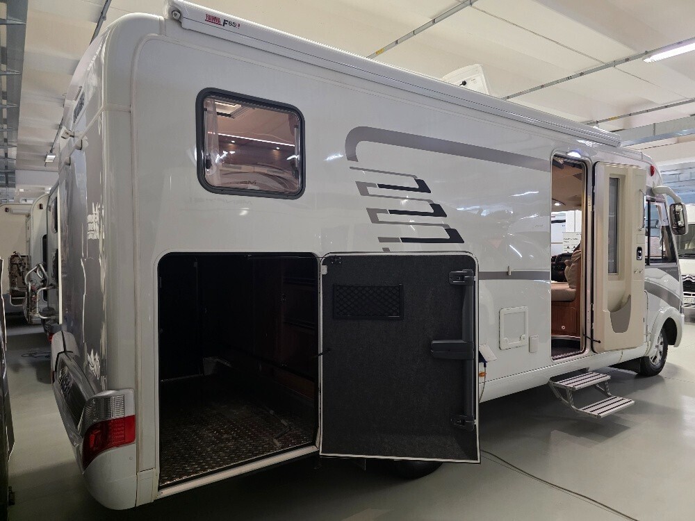 CAMPER HYMER B 588 PREMIUM LINE