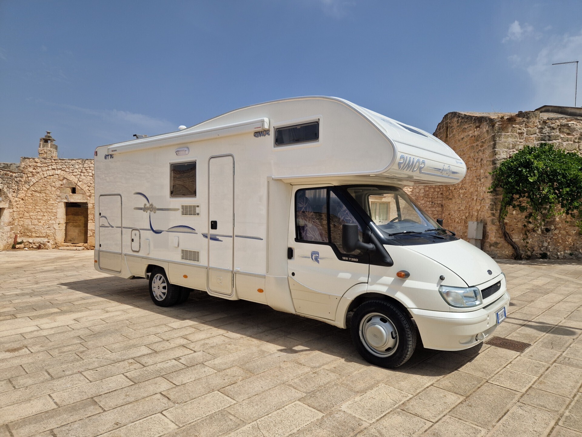 Rimor SUPER BRIG garage e matrimoniale in coda