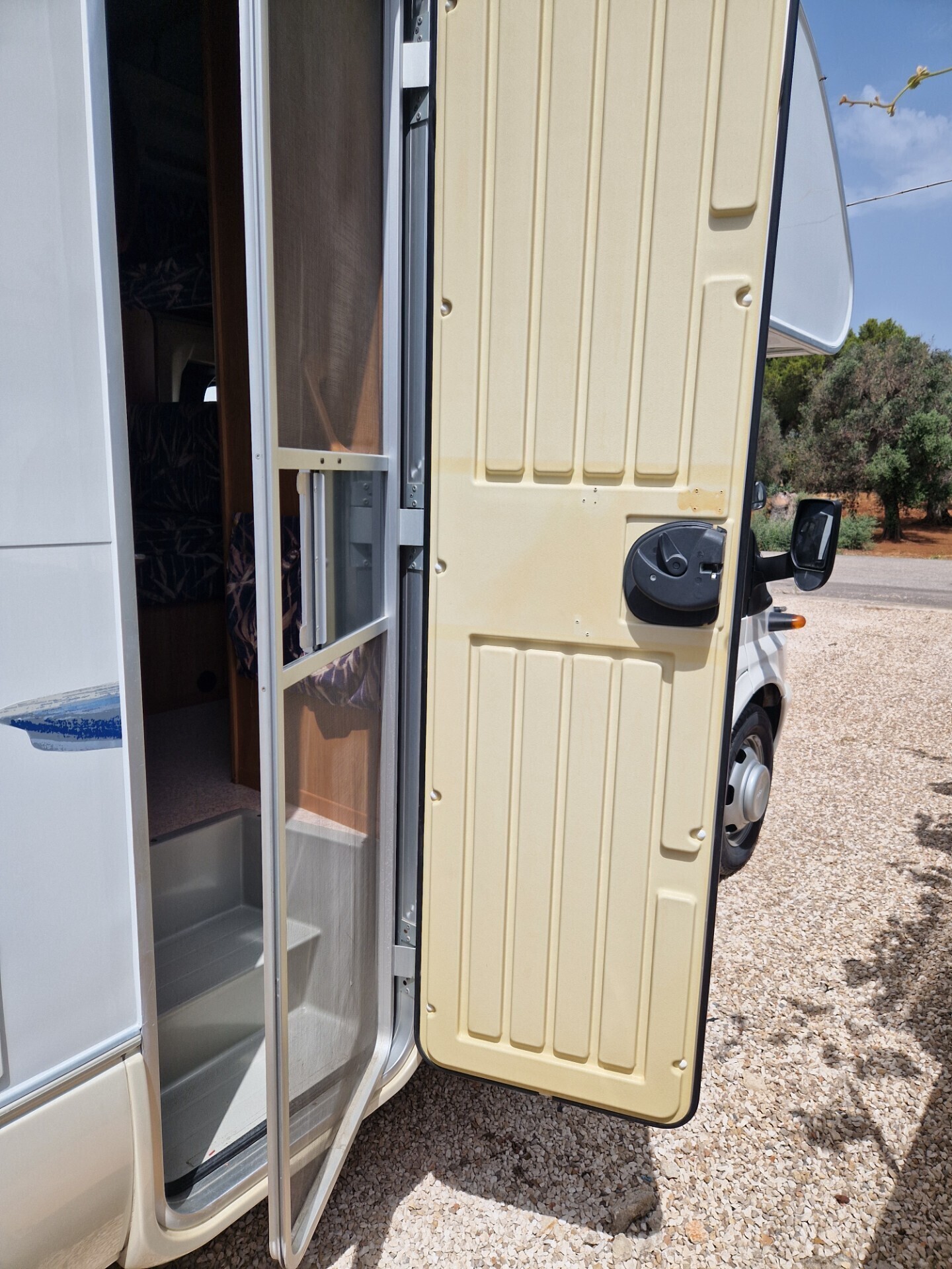 Rimor SUPER BRIG garage e matrimoniale in coda