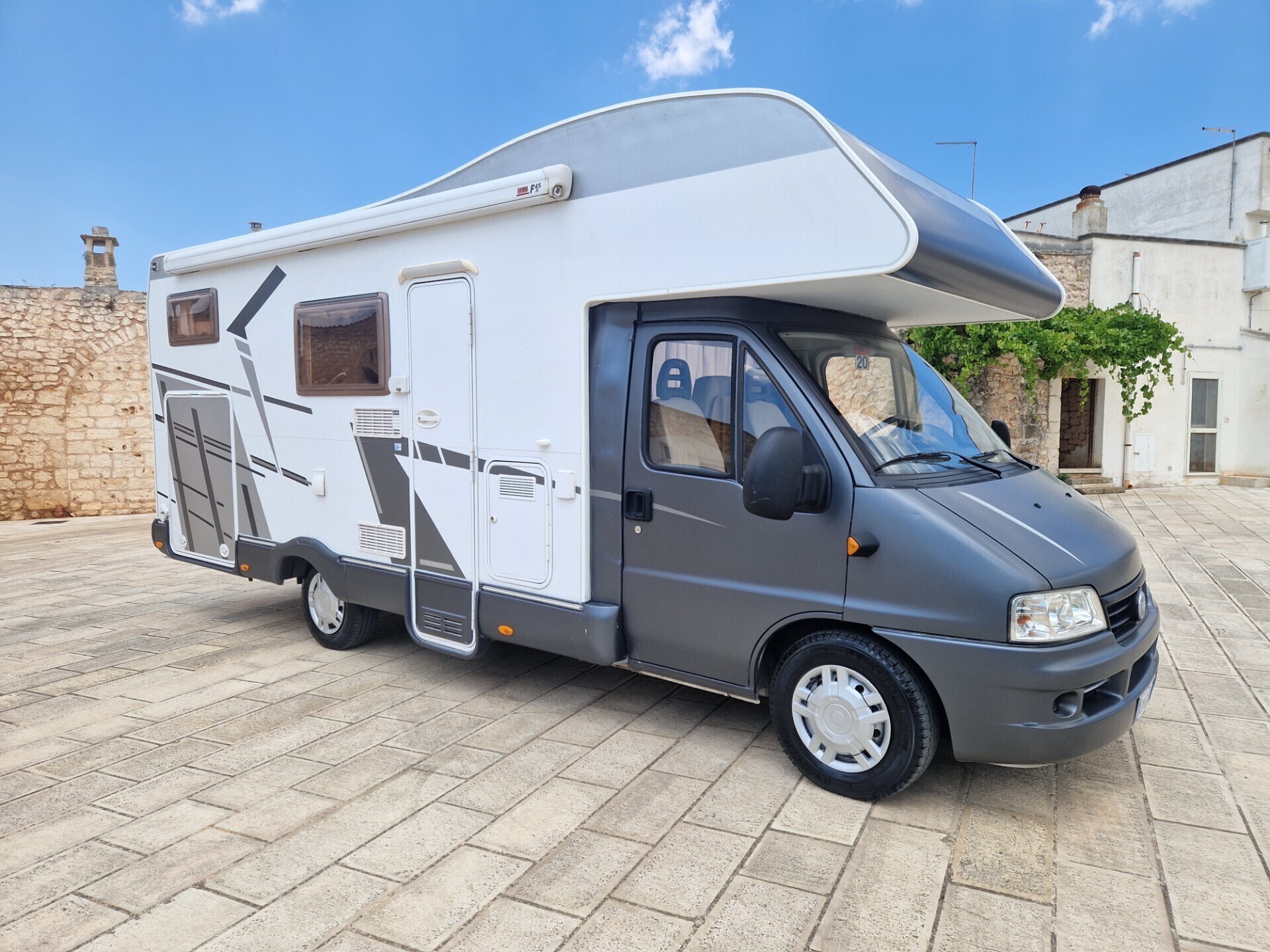 Camper Bürstner