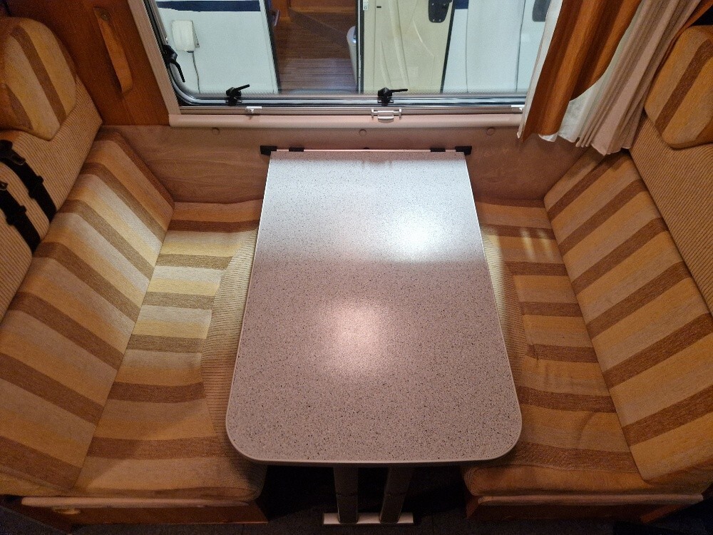 CAMPER MCLOUIS LAGAN 220