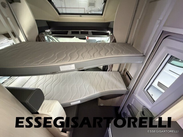 CHAUSSON VIP 634 BASCULANTE GARAGE COMPATTO 639 CM