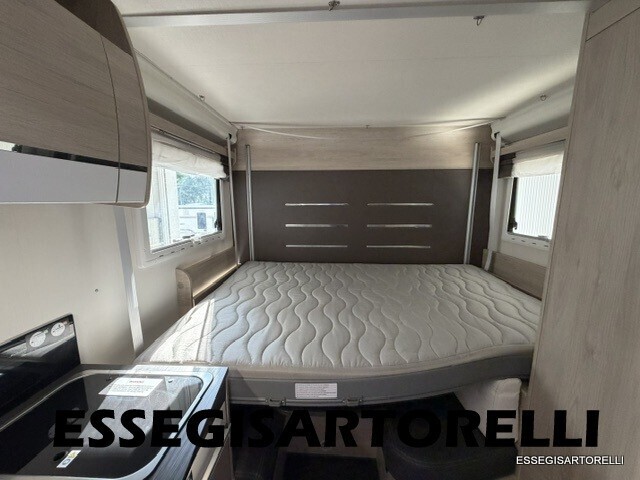 CHAUSSON VIP 634 BASCULANTE GARAGE COMPATTO 639 CM