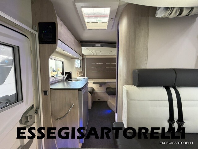 CHAUSSON VIP 634 BASCULANTE GARAGE COMPATTO 639 CM