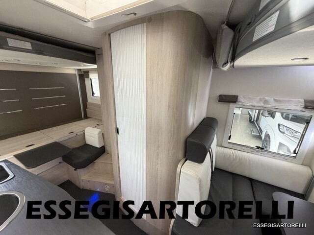 CHAUSSON VIP 634 BASCULANTE GARAGE COMPATTO 639 CM