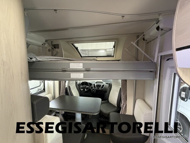 CHAUSSON VIP 634 BASCULANTE GARAGE COMPATTO 639 CM
