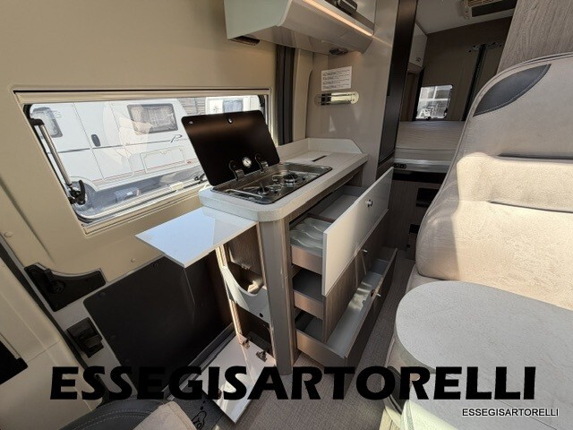 CHAUSSON V 690 PREMIUM FULL GANCIO CLIMA LETTO ELE