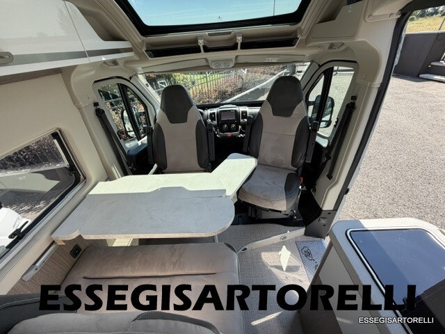 CHAUSSON V 690 PREMIUM FULL GANCIO CLIMA LETTO ELE