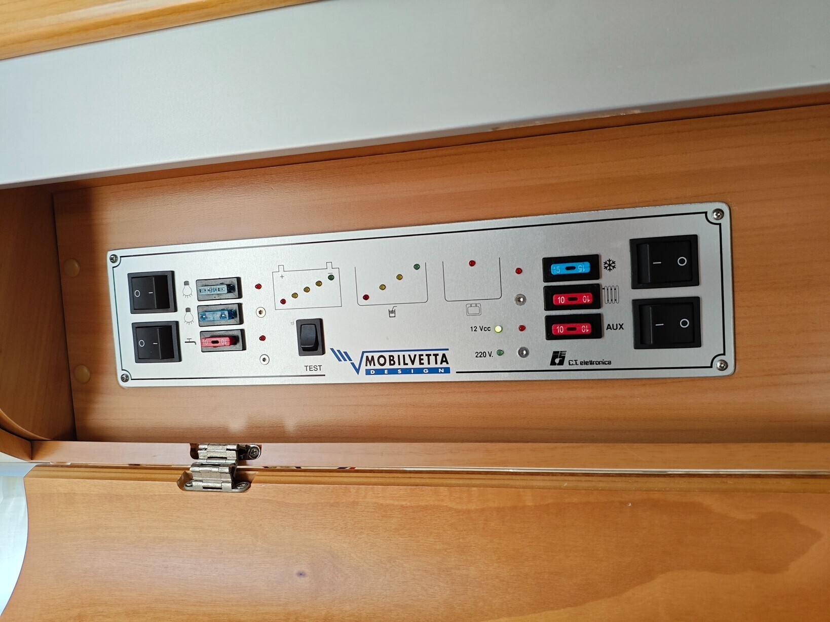Mobilvetta ICARO S6