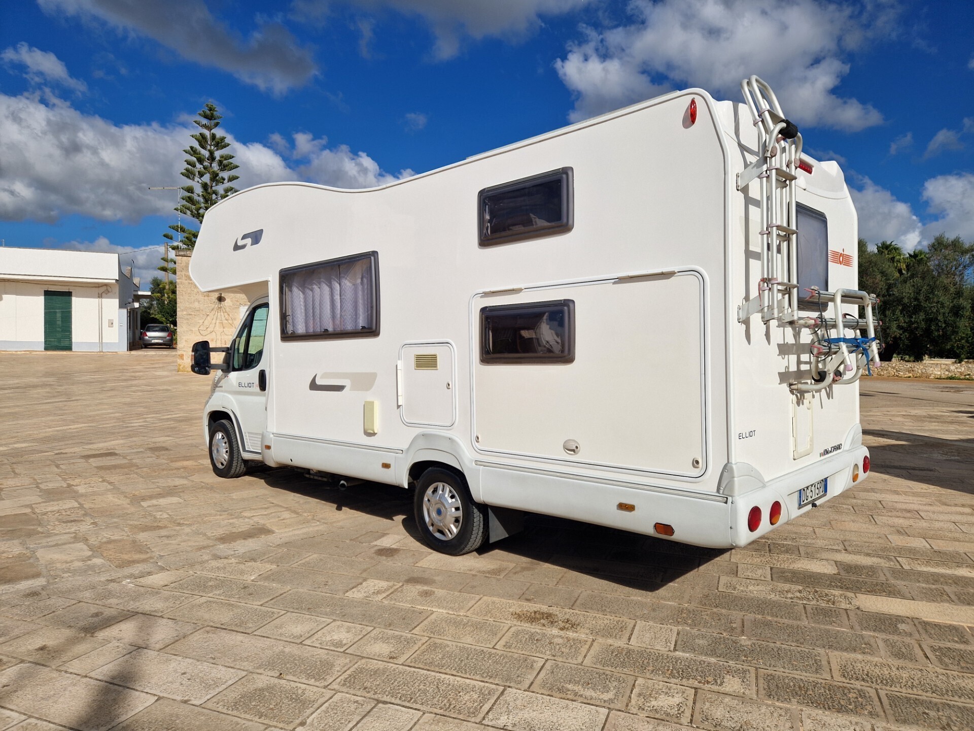 Ci International elliot 40