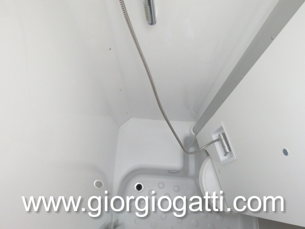 Camper Semintegrale Bürstner LINEO T 620 con Garag