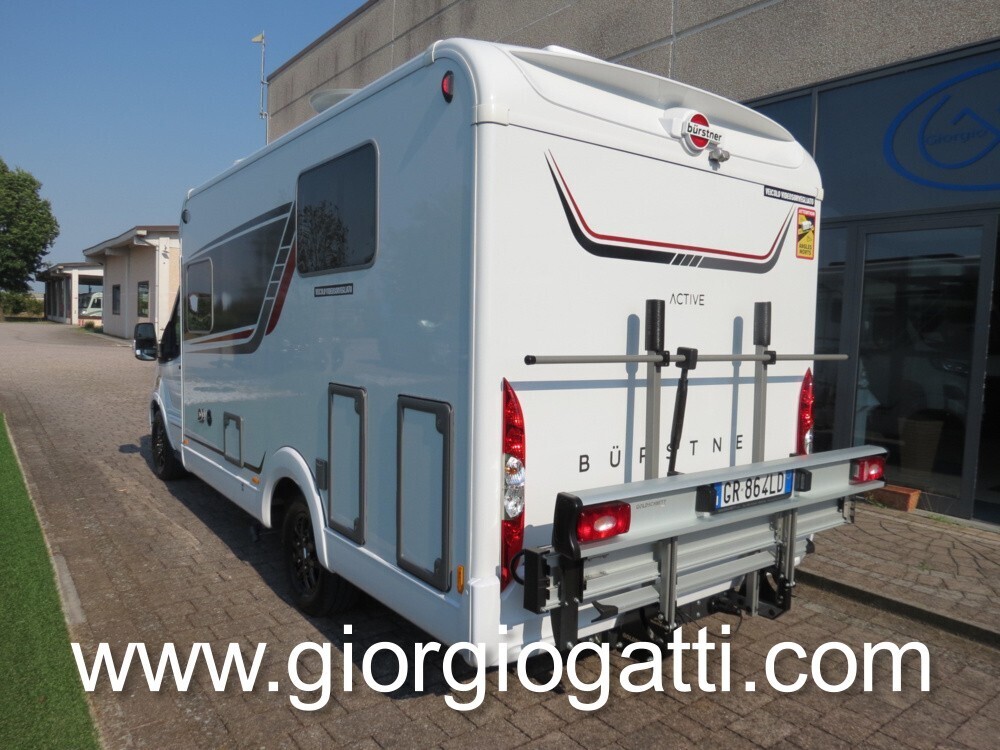 Camper Semintegrale Bürstner LINEO T 620 con Garag