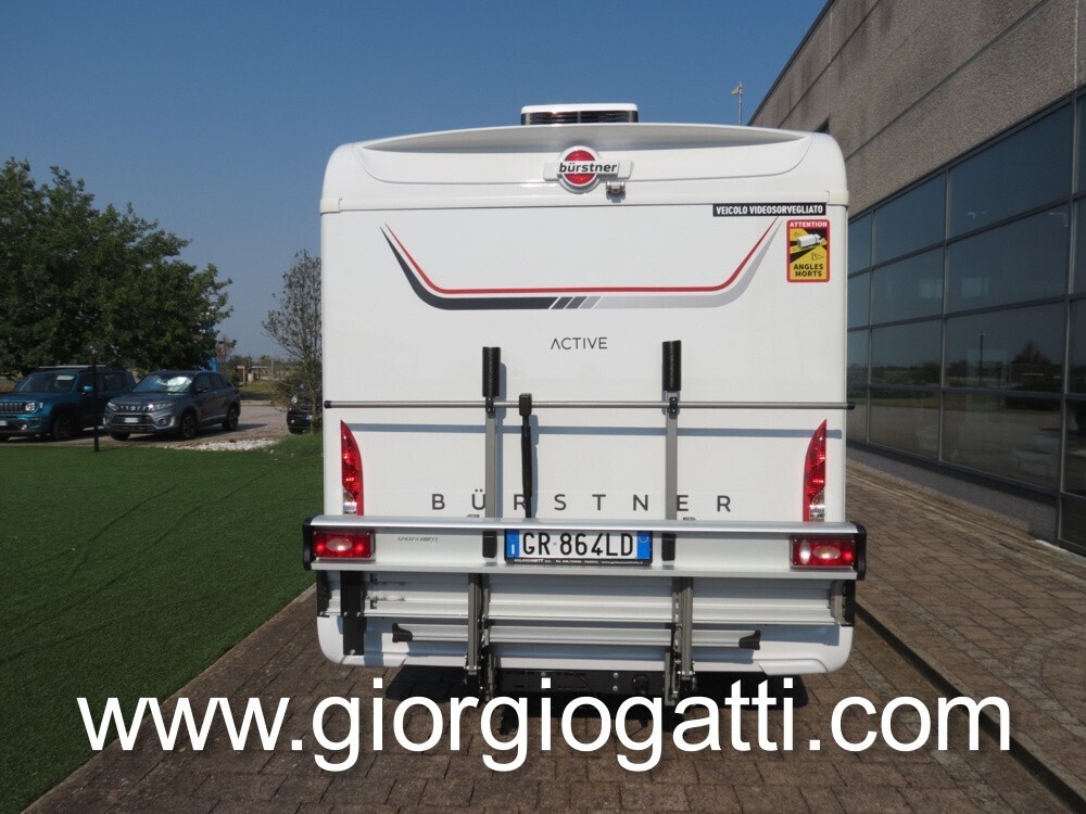Camper Semintegrale Bürstner LINEO T 620 con Garag