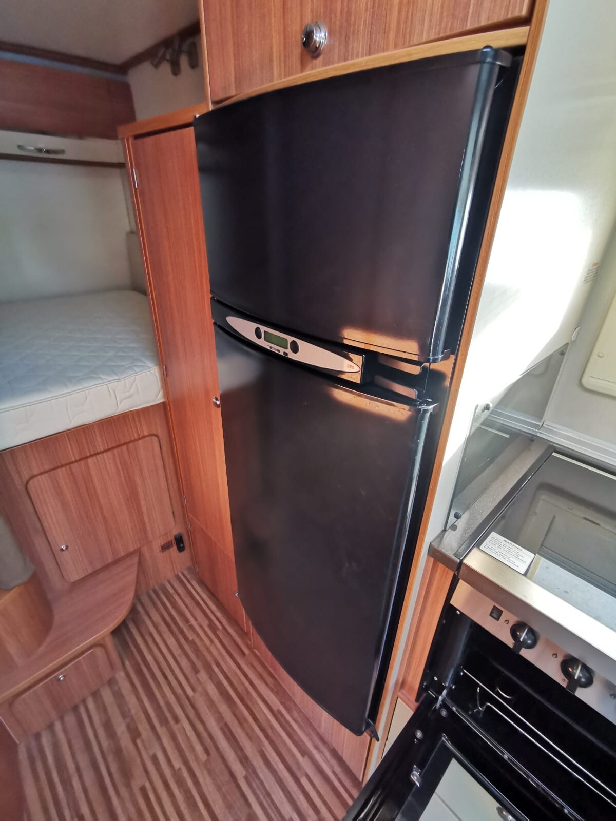 Adria SONIC I700SP