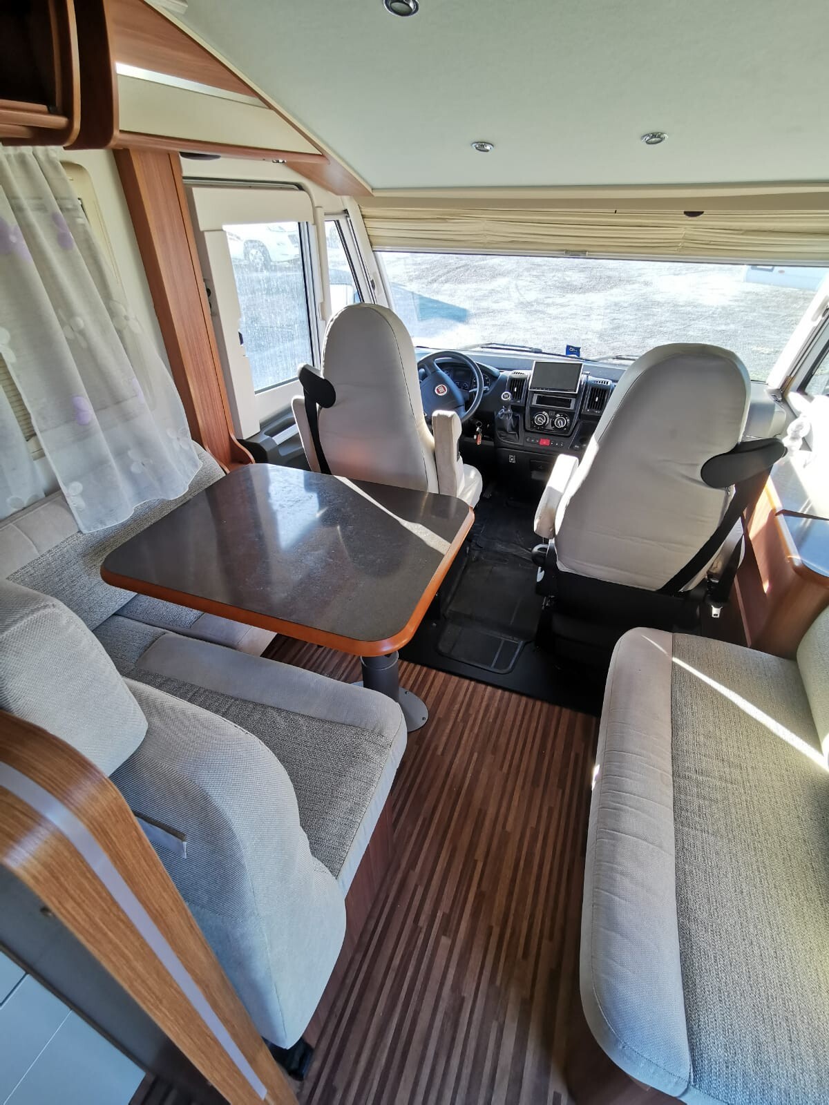 Adria SONIC I700SP