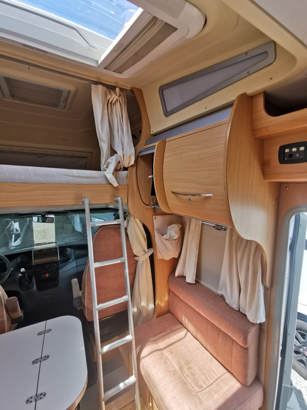 Arca 720 GLM IVECO