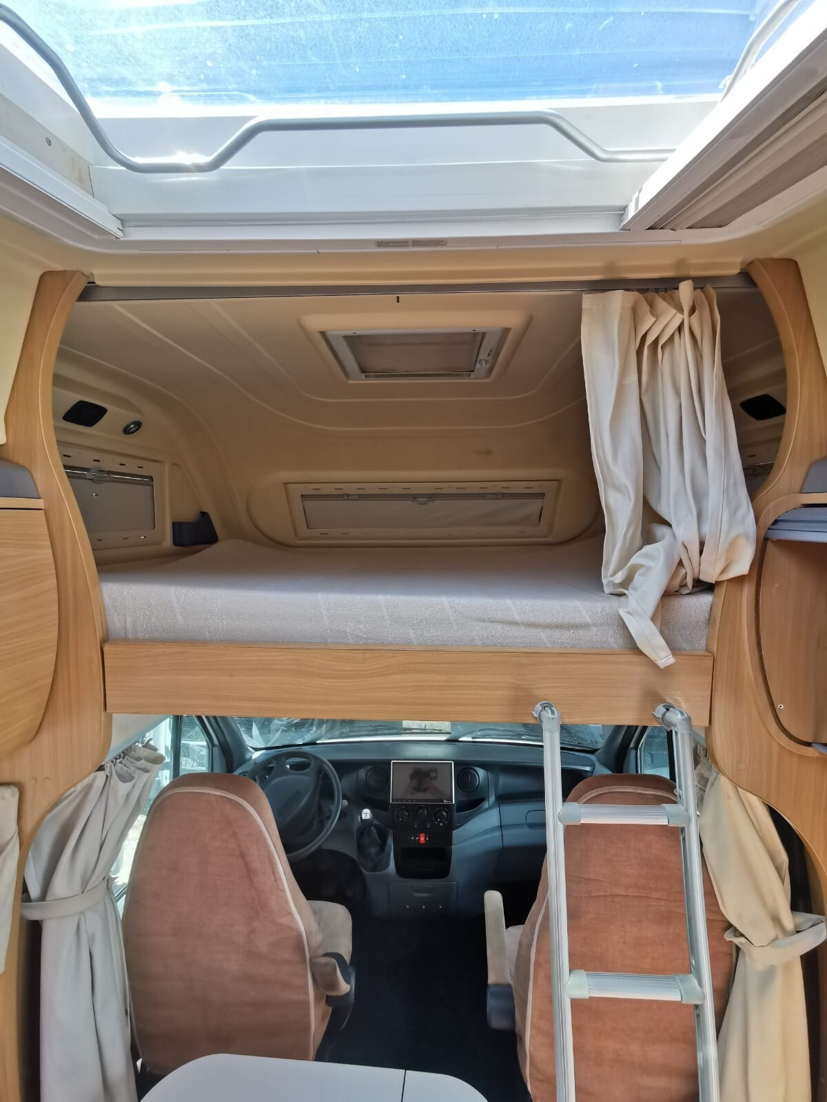 Arca 720 GLM IVECO