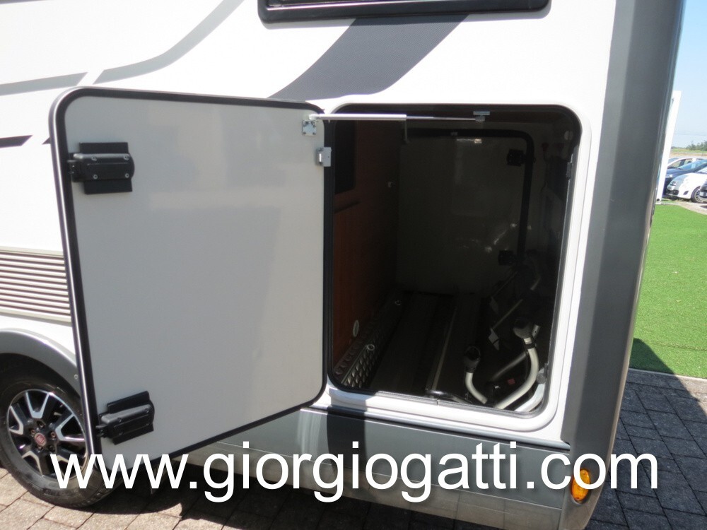 CAMPER SEMINTEGRALE MOBILVETTA KEA P 67 TEKNOLINE 