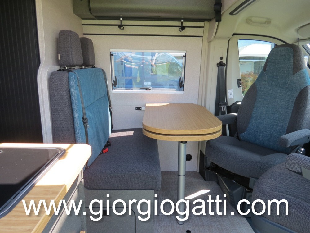 CAMPER VAN HYMER REDWOOD 601 CON TETTO A SOFFIETTO