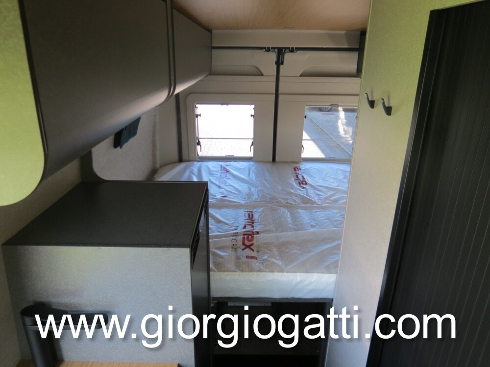 CAMPER VAN HYMER REDWOOD 601 CON TETTO A SOFFIETTO