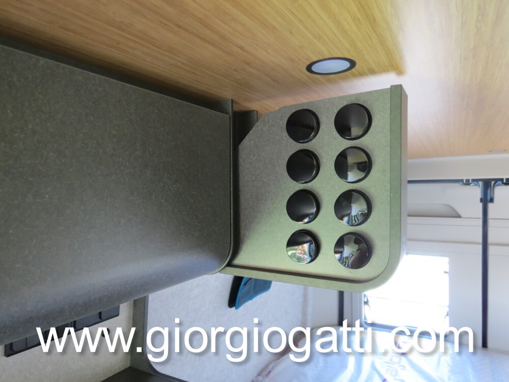 CAMPER VAN HYMER REDWOOD 601 CON TETTO A SOFFIETTO