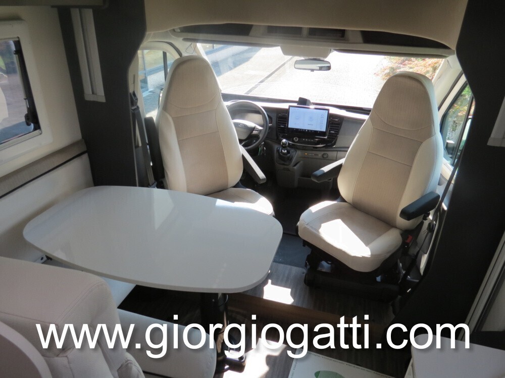 CAMPER SEMINTEGRALE ELNAGH BARON 531 COMPACT CON L