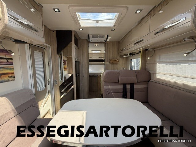 ROLLER TEAM GRANDUCA 265 P GARAGE NAUTICO FULL OPT
