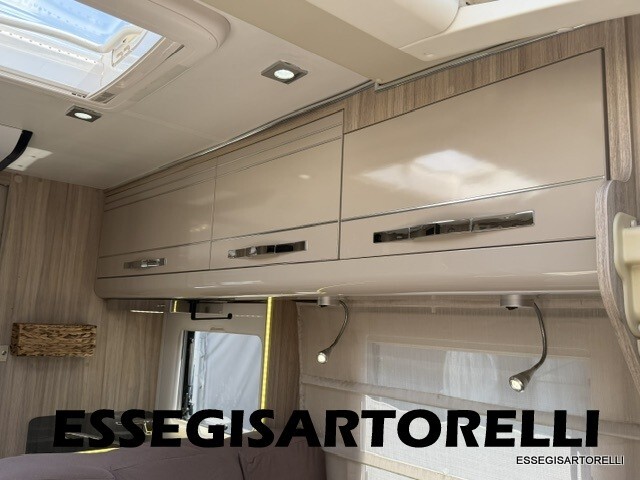 ROLLER TEAM GRANDUCA 265 P GARAGE NAUTICO FULL OPT