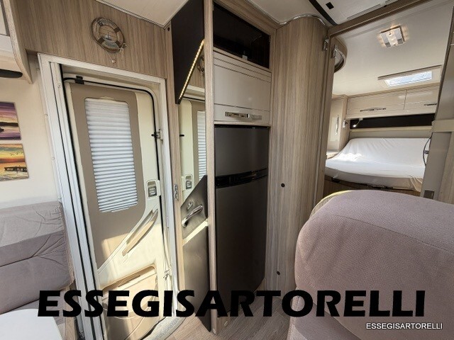 ROLLER TEAM GRANDUCA 265 P GARAGE NAUTICO FULL OPT