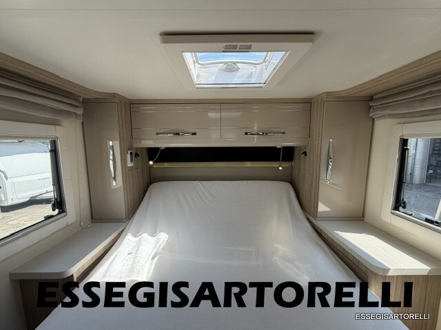 ROLLER TEAM GRANDUCA 265 P GARAGE NAUTICO FULL OPT
