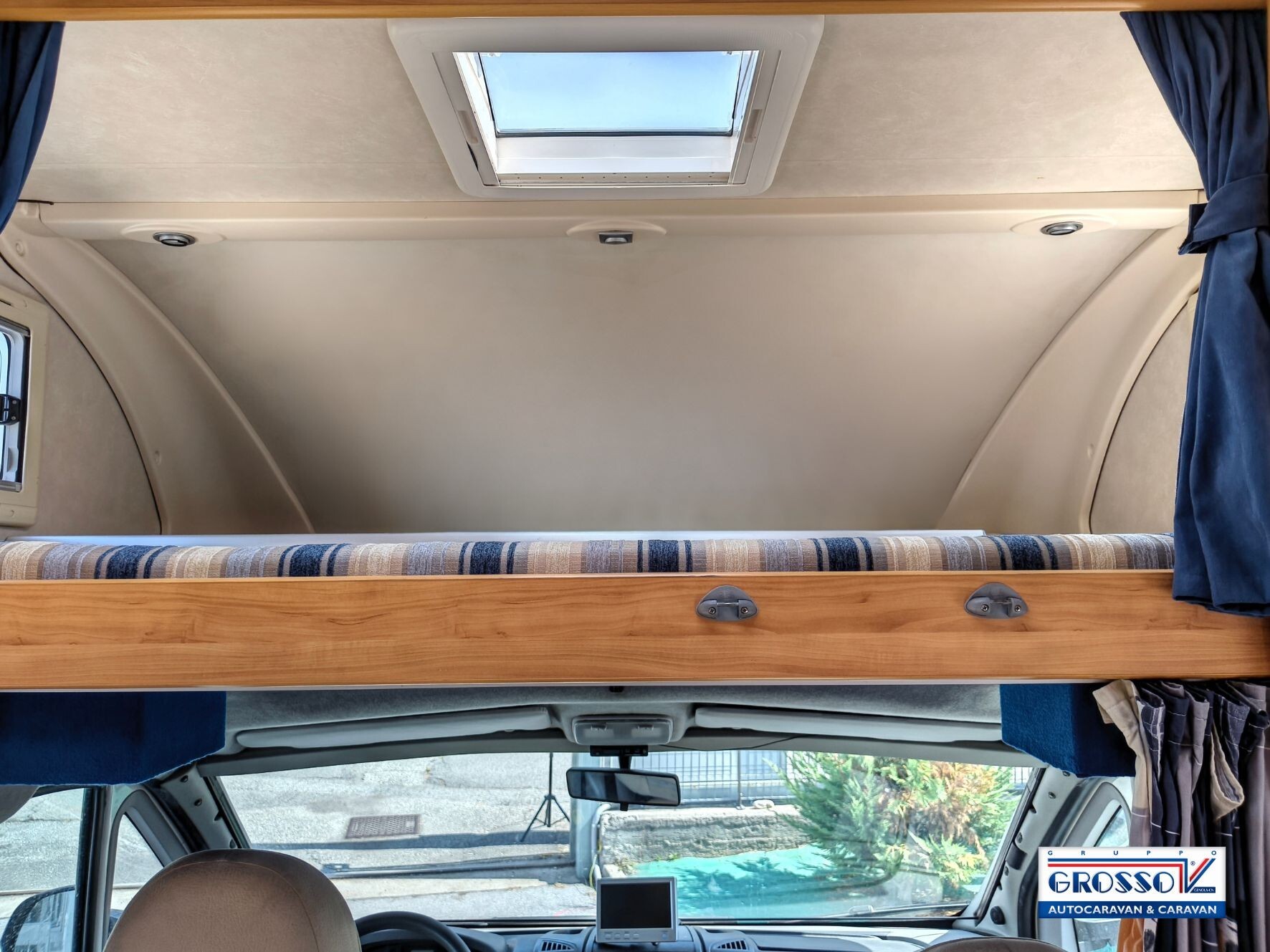 Adria CORAL A 680 SK