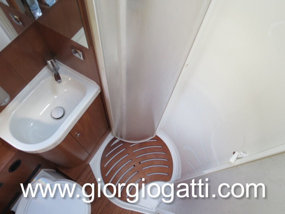 CAMPER MOTOHOME LAIKA ECOVIP 709 CON LETTI GEMELLI