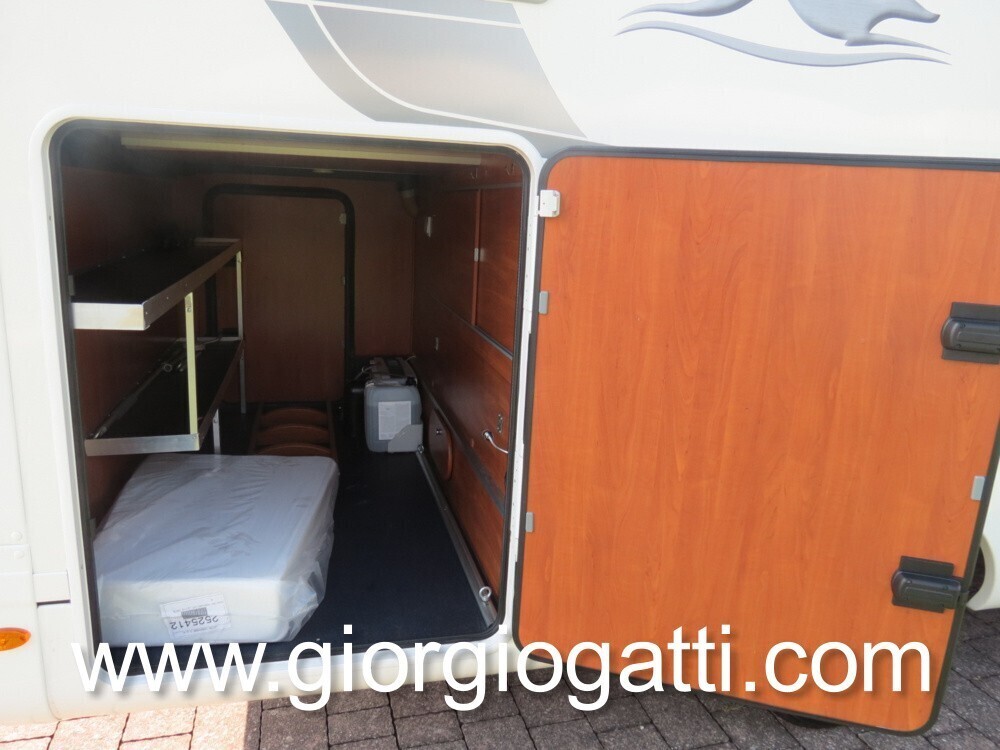 CAMPER MOTOHOME LAIKA ECOVIP 709 CON LETTI GEMELLI