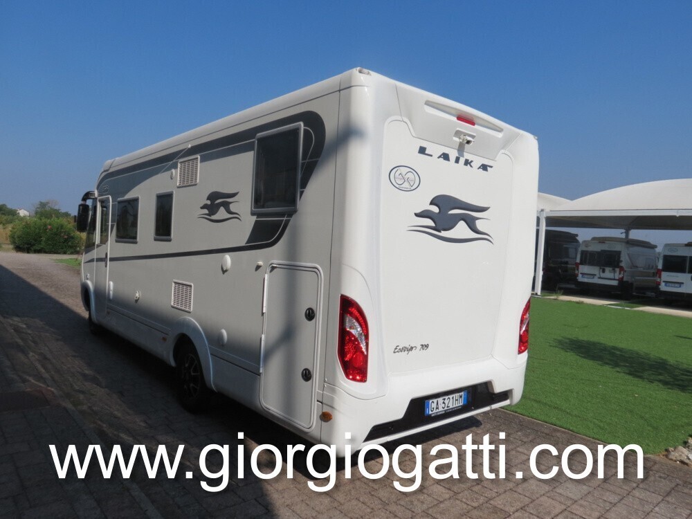 CAMPER MOTOHOME LAIKA ECOVIP 709 CON LETTI GEMELLI