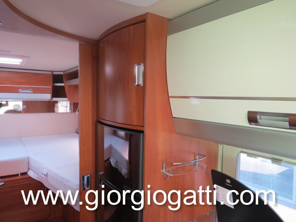 CAMPER MOTOHOME LAIKA ECOVIP 709 CON LETTI GEMELLI