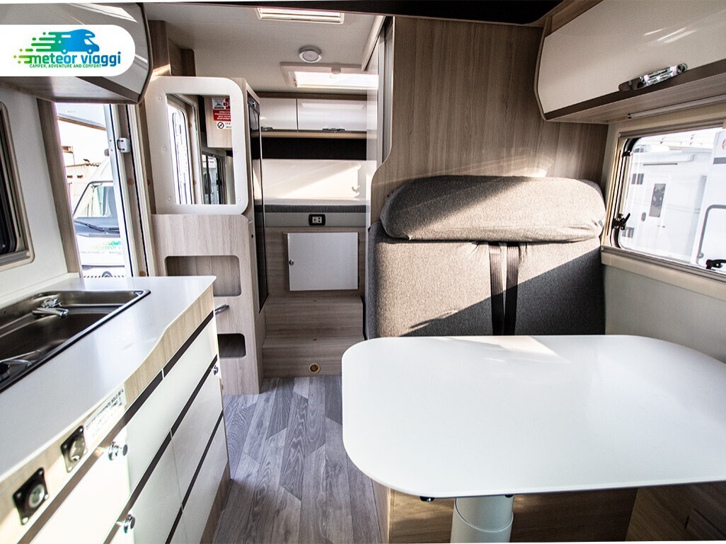 Camper Semintegrale 4 posti Ilusion XMK 590 Premiu