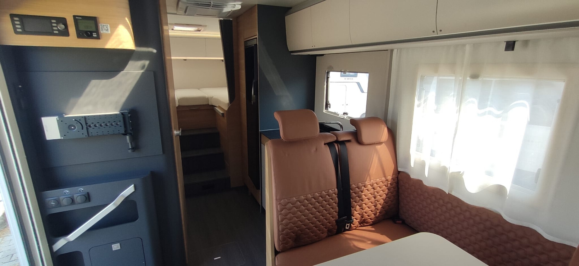 Adria CORAL XL 660 SL mansardato
