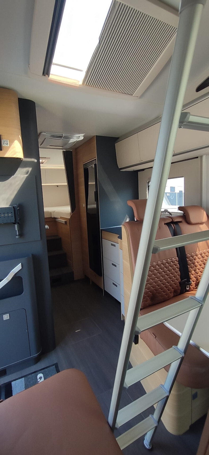 Adria CORAL XL 660 SL mansardato