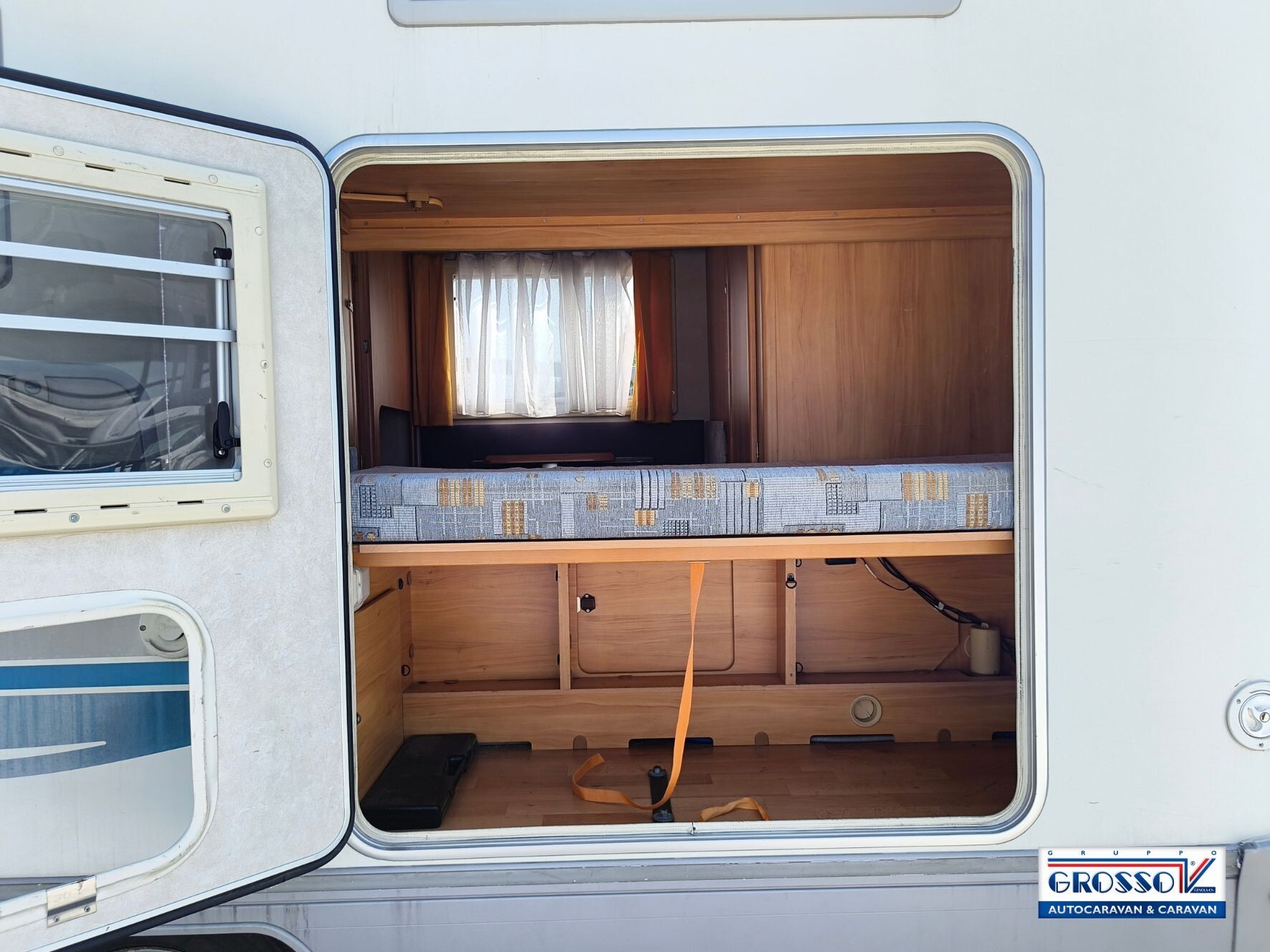 Adria CORAL S 670 SK
