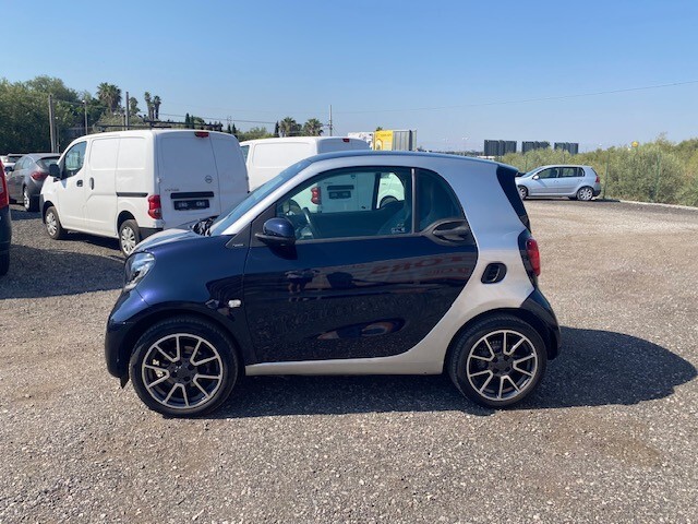 Smart FORTWO 2017 nga Italia