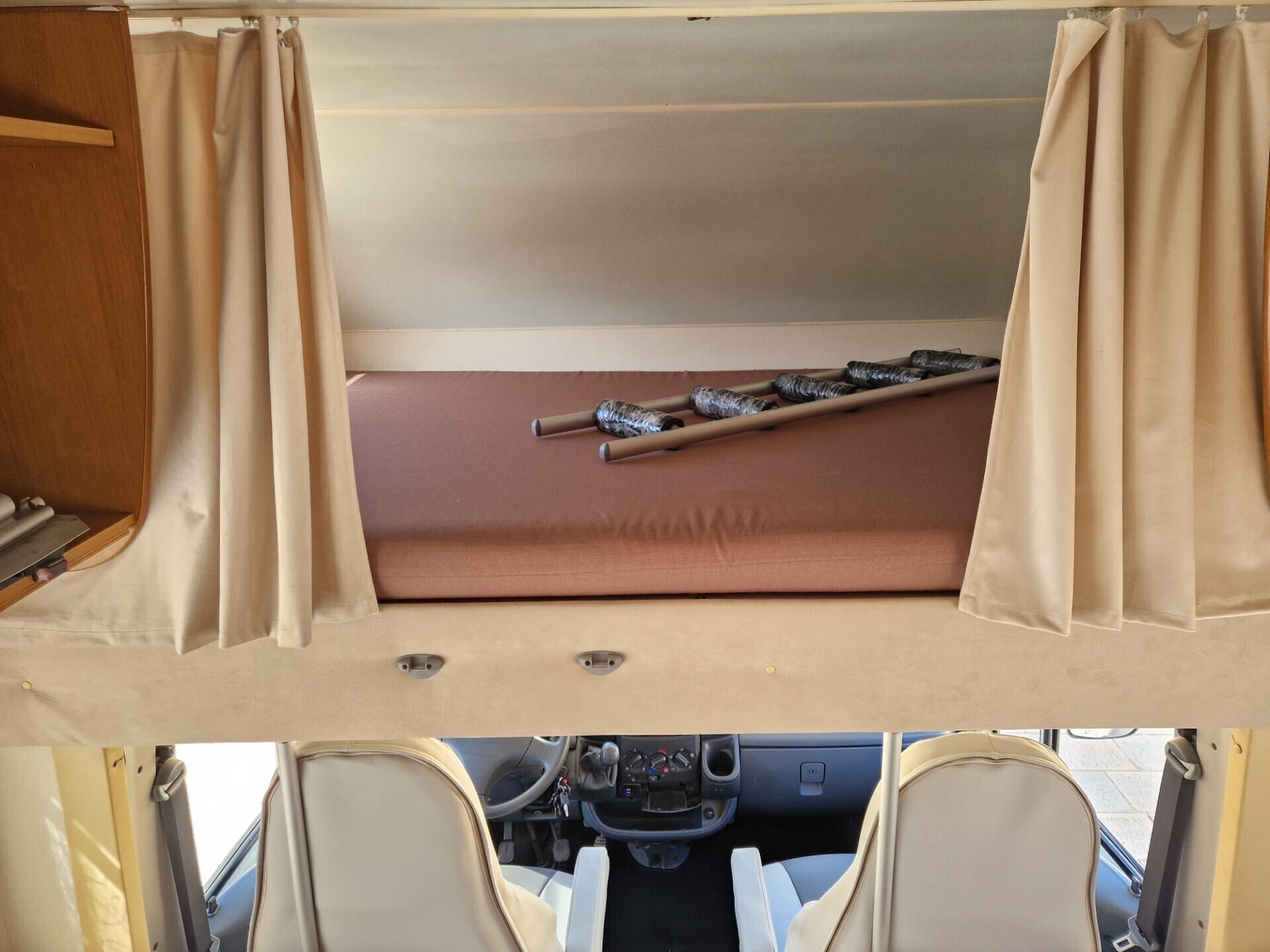 Ci International 7 posti viaggio